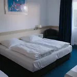Zweilinden Bonn Гостевой дом 3*