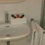 Guest house Zweilinden Bonn 3*