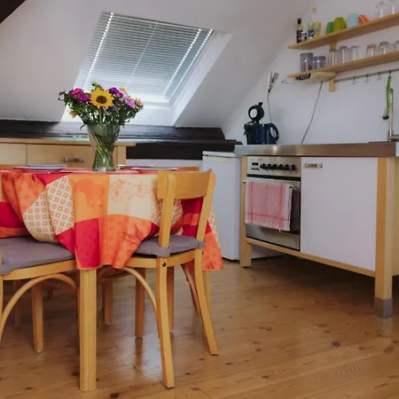 Zweilinden Bonn ゲストハウス