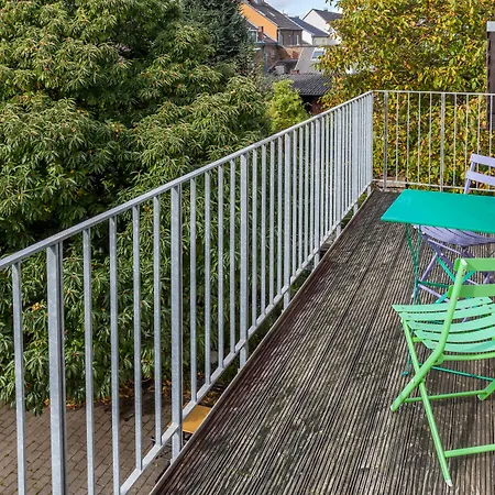 ゲストハウス Zweilinden Bonn