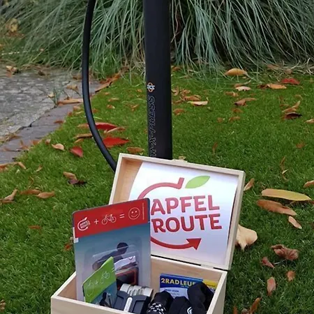 Zweilinden Bonn 3*