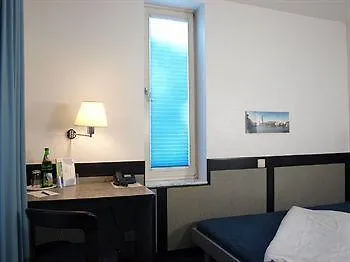 Zweilinden Bonn 멕켄하임