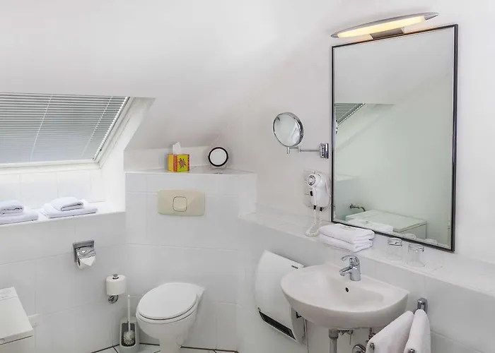 Zweilinden Bonn Guest house 3*