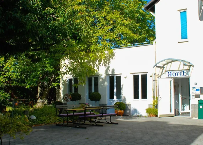 Zweilinden Bonn Guest house